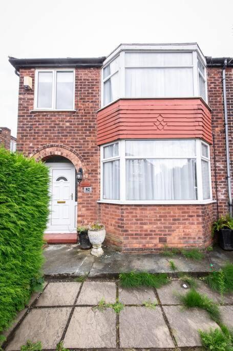 Windsor House 3 Bedrooms Sleeps 8 Manchester Exterior photo